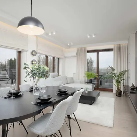 Apartman Elegant With Air Conditioning, Office And Underground Parking By Renters Prestige