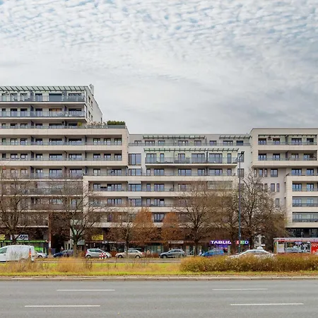 Elegant With Air Conditioning, Office And Underground Parking By Renters Prestige * Varsóvia